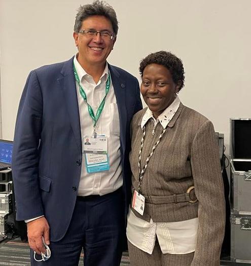 Dr. Chris Elisara meeting with Elizabeth Maruma Mrema at the UN Biodiversity Conference COP15 in Montreal